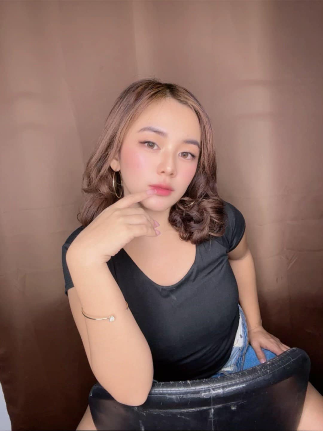 Stacey escort in Manila