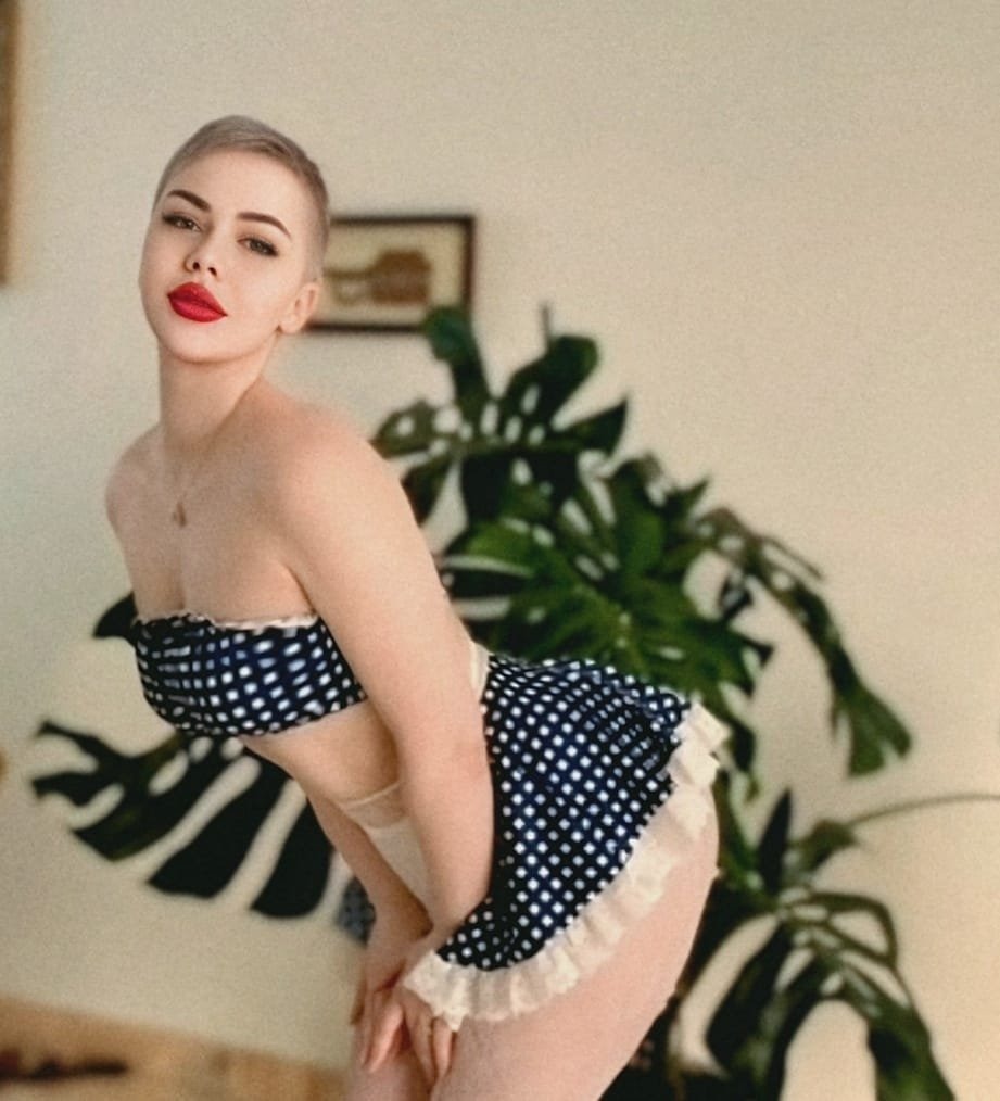 Jenny escort in Dubai
