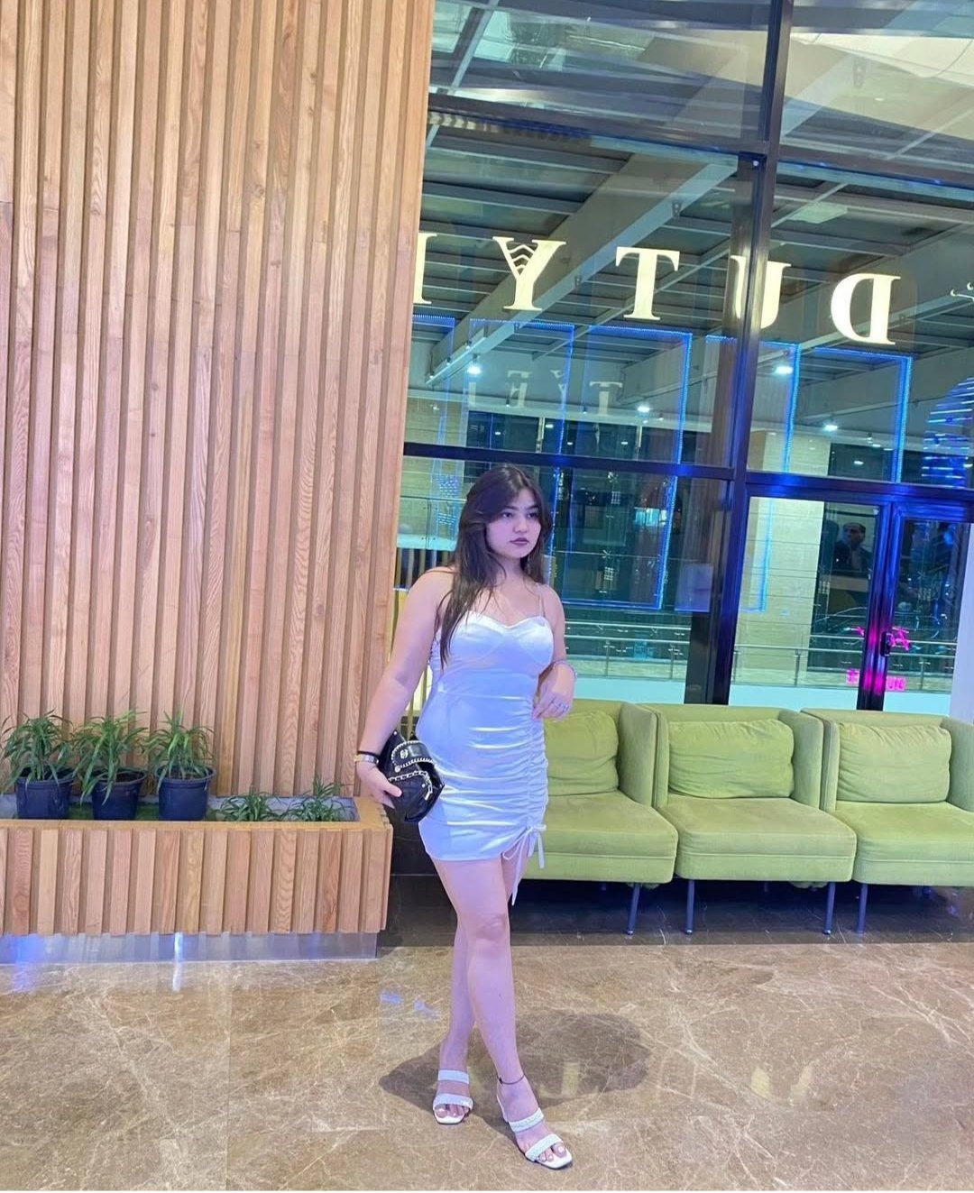 Bhumi Real Meet Service escort in Hua Hin
