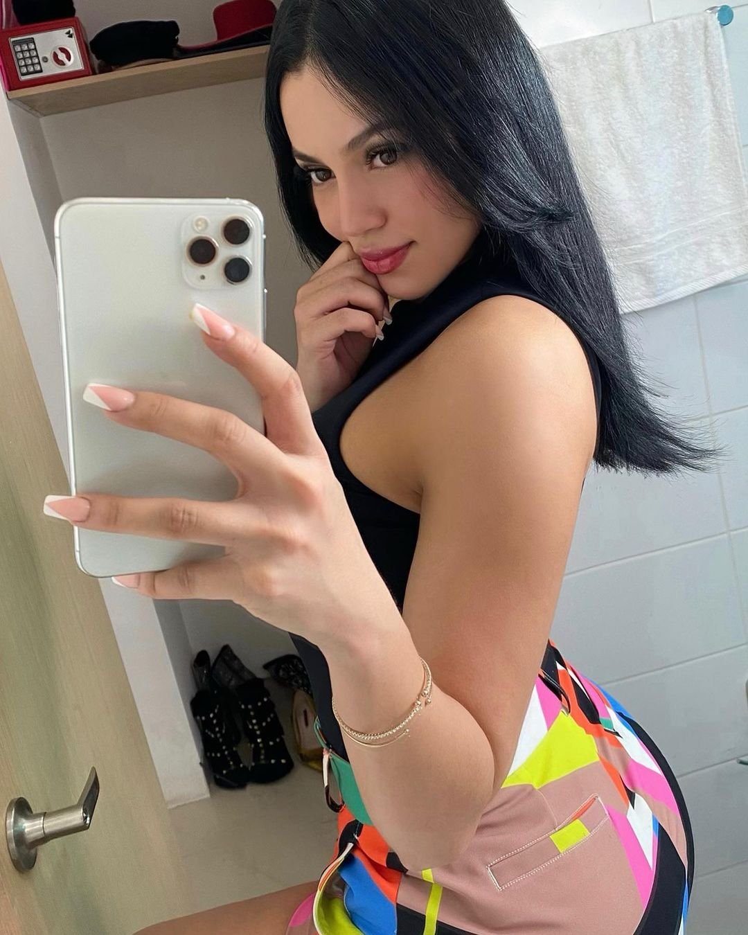 Jannyrose escort in Reykjavík