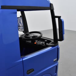 camion-electrique-enfant-mercedes-actros-bleu-36303-170290