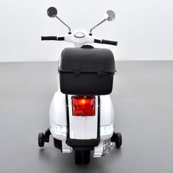 scooter-electrique-enfant-piaggio-vespa-px150-blanc-36787-178474