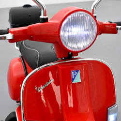 scooter-electrique-enfant-piaggio-vespa-px150-rouge-36786-178472