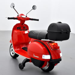 scooter-electrique-enfant-piaggio-vespa-px150-rouge-36786-178464