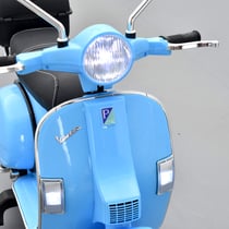 scooter-electrique-enfant-piaggio-vespa-px150-bleu-36785-178459