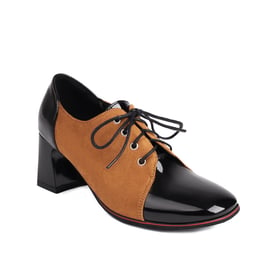 Vintage Wingtip Round Cap Toe Lace Up Pumps