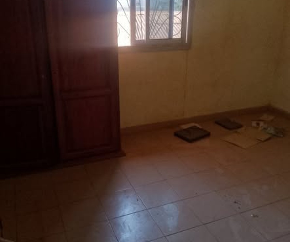 Appartement 3 chambres Nkolo (Yaoundé)