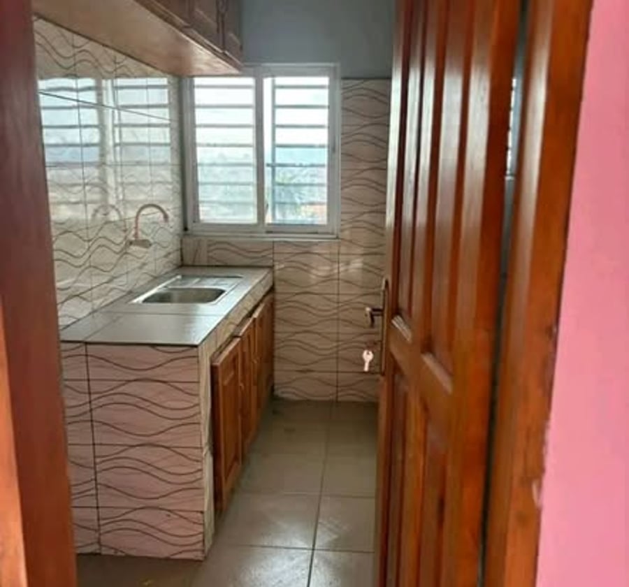 Chambre moderne à louer - Carrefour Agip