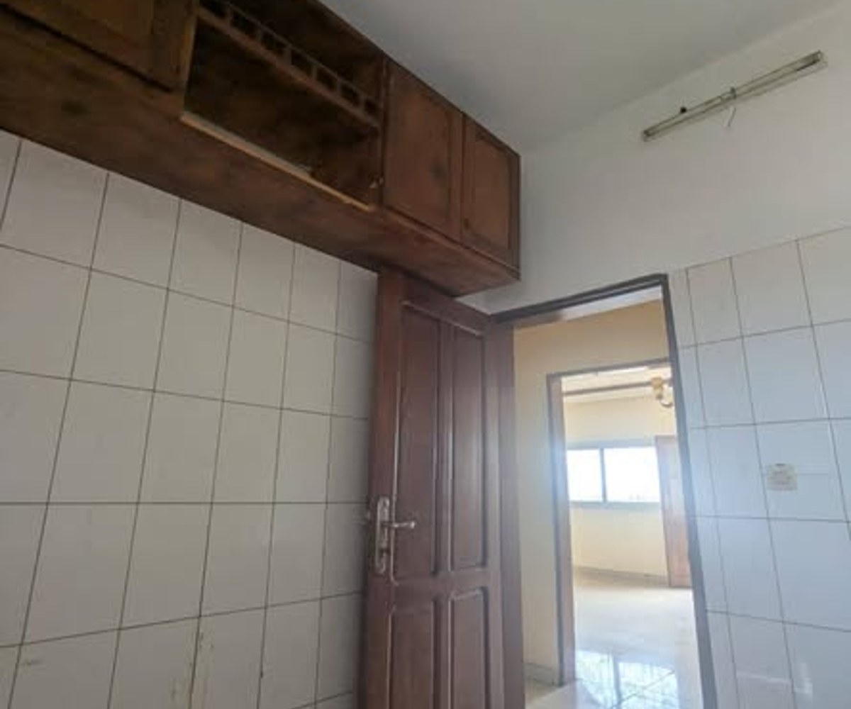 Appartement moderne à louer à Odza