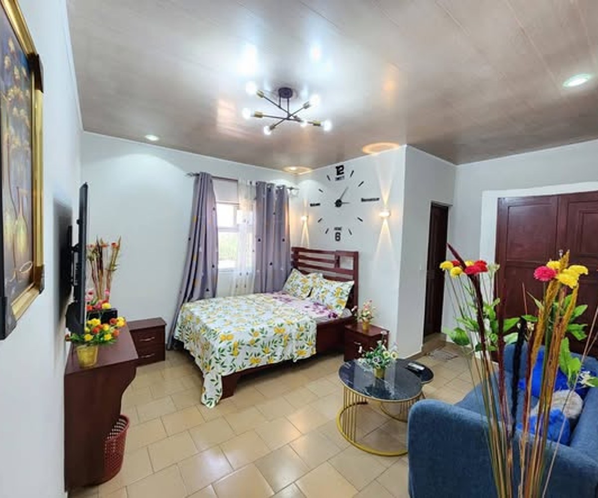 Chambre meublée tout confort – Mvog Mbi (Coron)