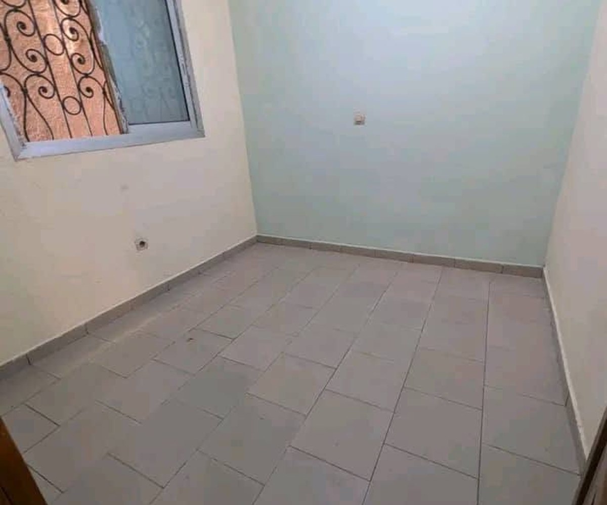 Studio moderne à louer à Ndogbong