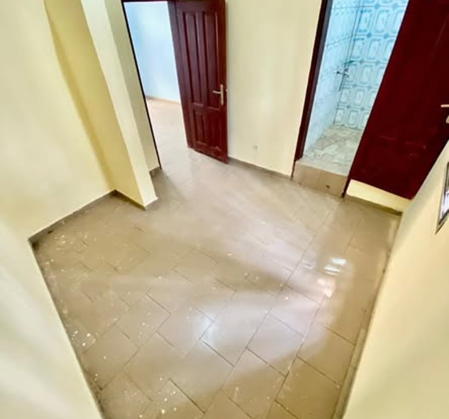 Studio moderne à Mendong - 40 000 FCFA