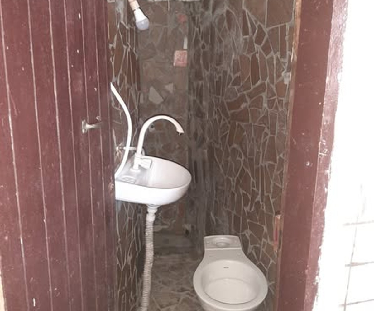 Studio moderne à louer à Ndogpassi