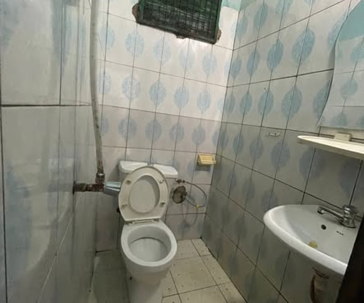 Vaste studio moderne à PK 13 - Douala