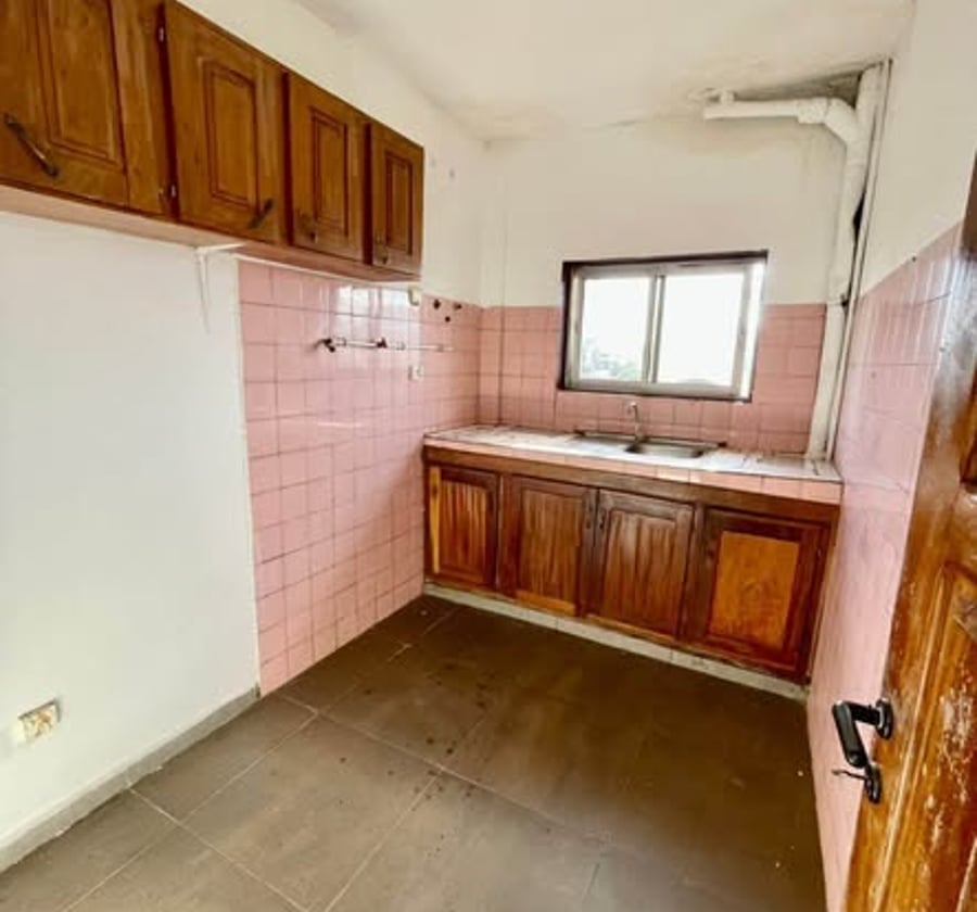 Appartement moderne à louer à la Shell Nsimeyong