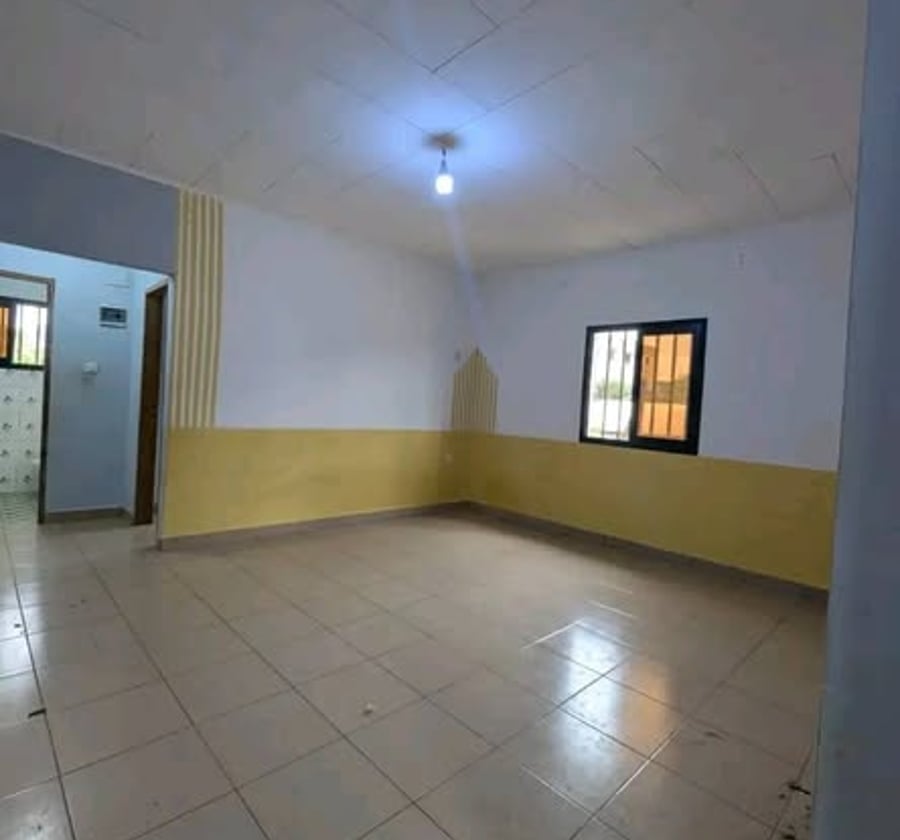 Studio moderne à louer à Obobogo, Yaoundé