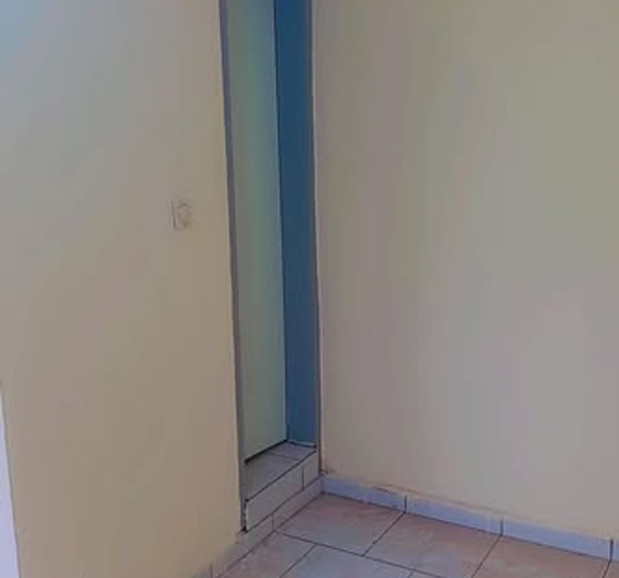Chambre moderne à PK17