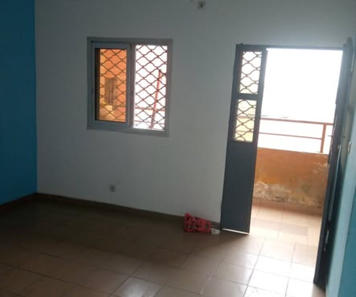 Appartement 2 chambres à louer - PK10, Douala