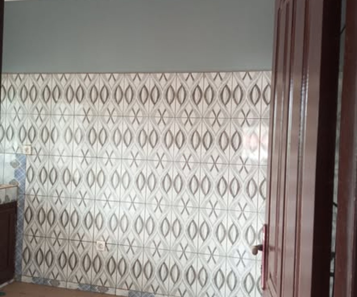 Appartement 2 chambres Nkolfoulou - 80 000 XAF/mois