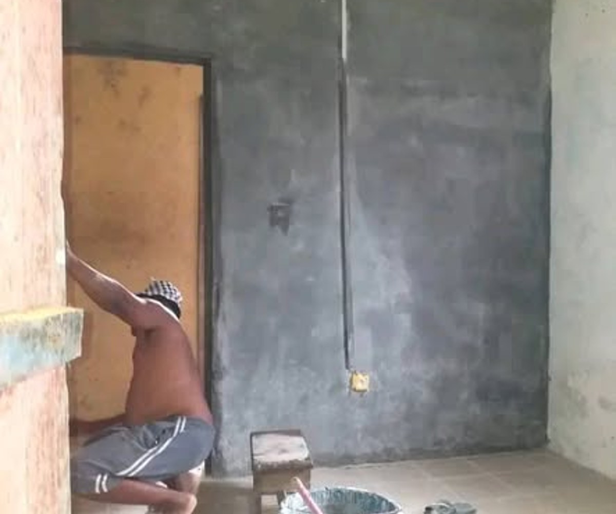 Chambre moderne à Douala PK8 ESG