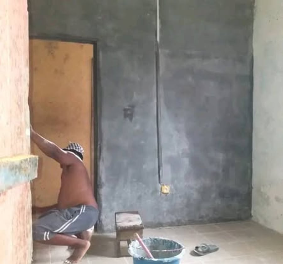 Chambre moderne à Douala PK8 ESG