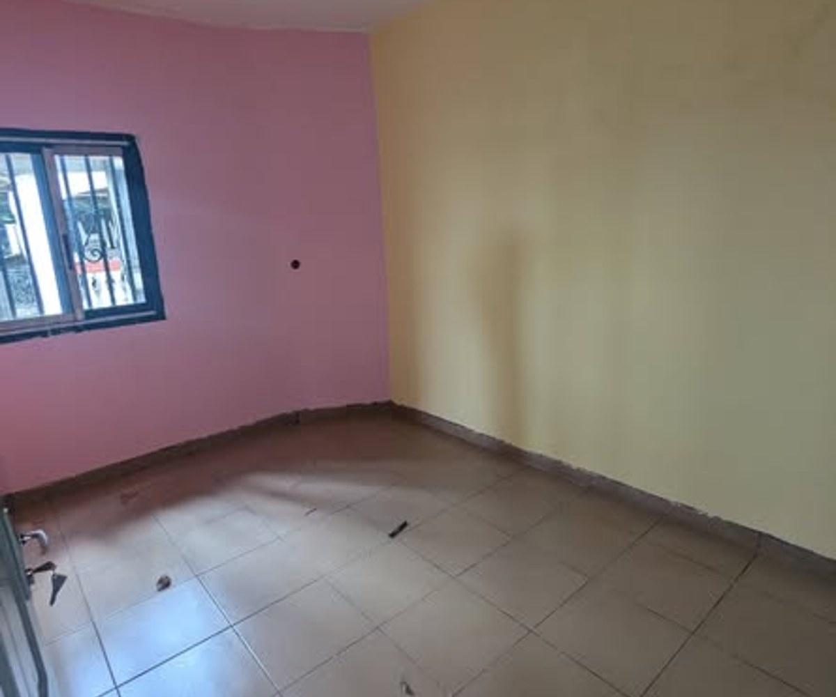Appartement moderne 2 chambres - Odza Cité de la Paix