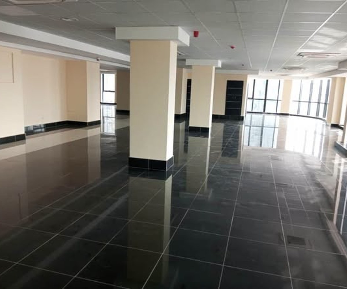 Open-space à louer à Bonanjo, Douala