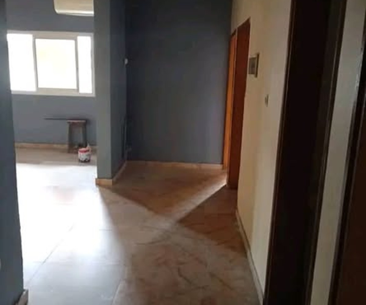 Joli appartement moderne climatisé à Beedi