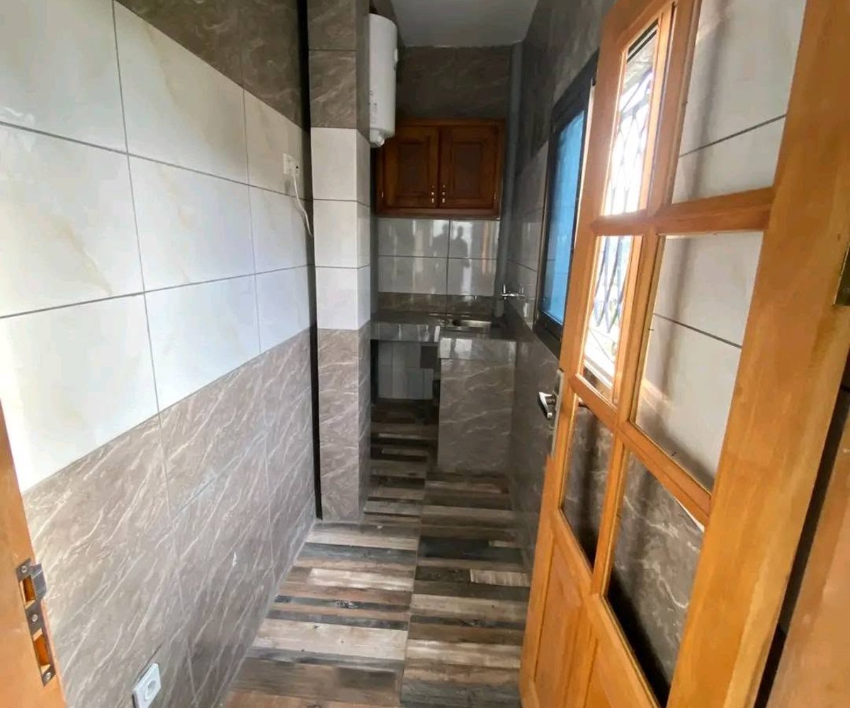 Chambre moderne à Bonamoussadi