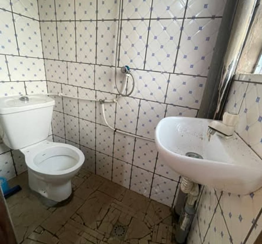 Chambre moderne 3 pièces à PK 13