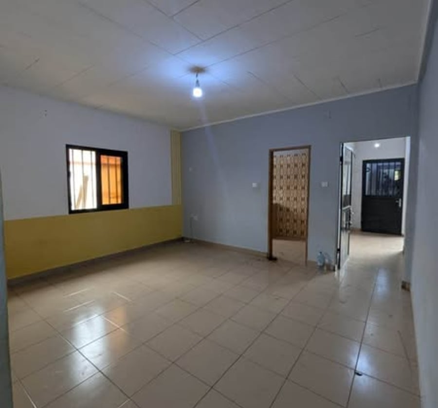 Studio moderne à louer à Obobogo