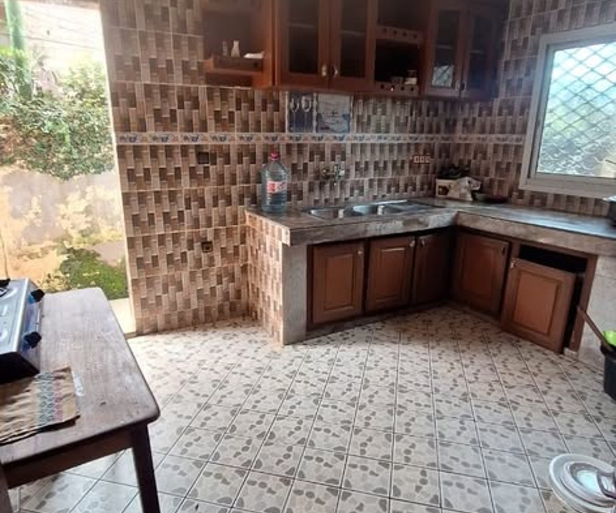 Duplex à louer à Awae