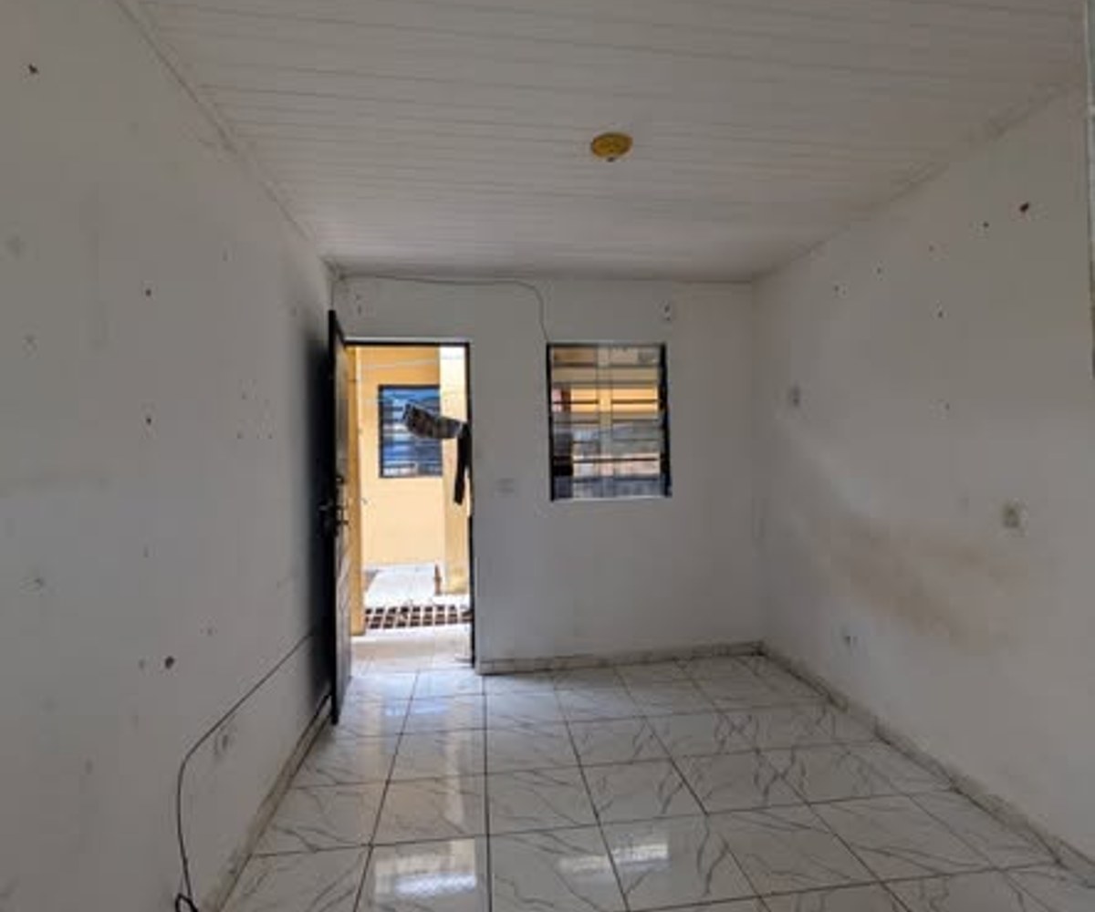 Chambre moderne à Logbessou