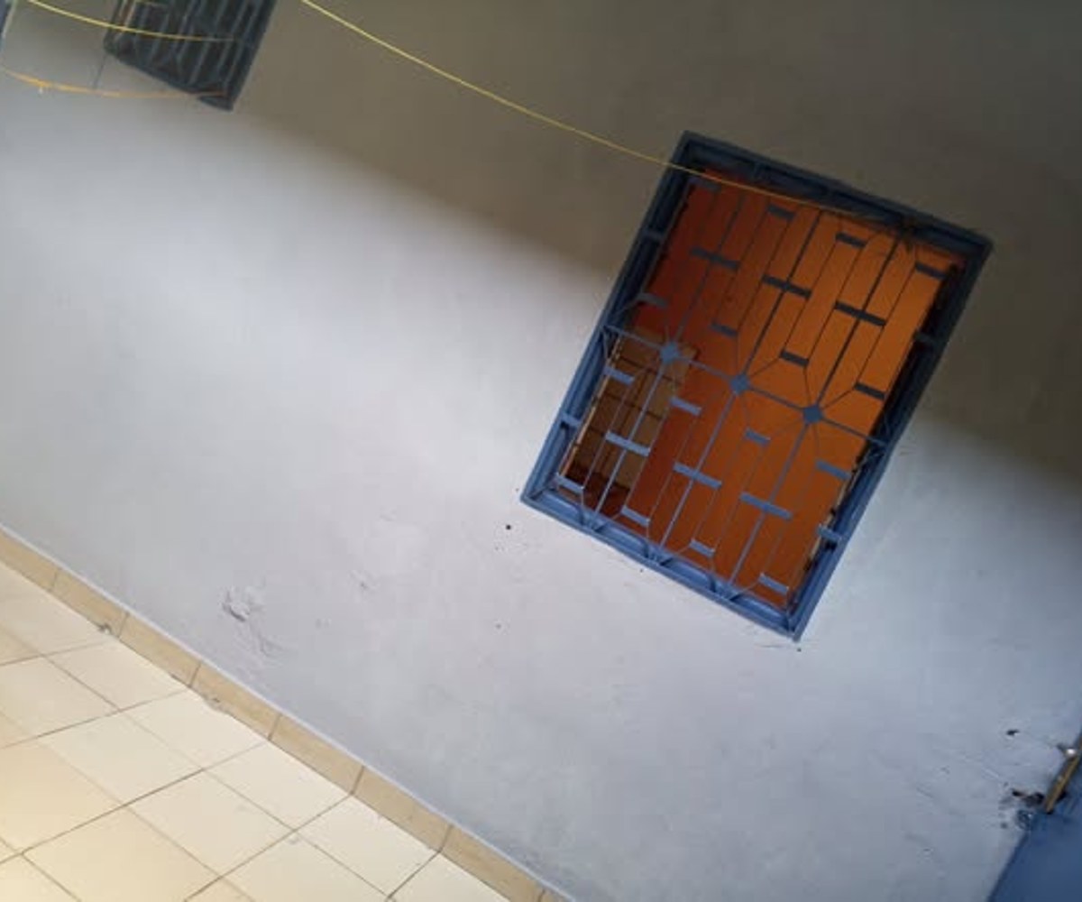 Studio disponible - Douala Village