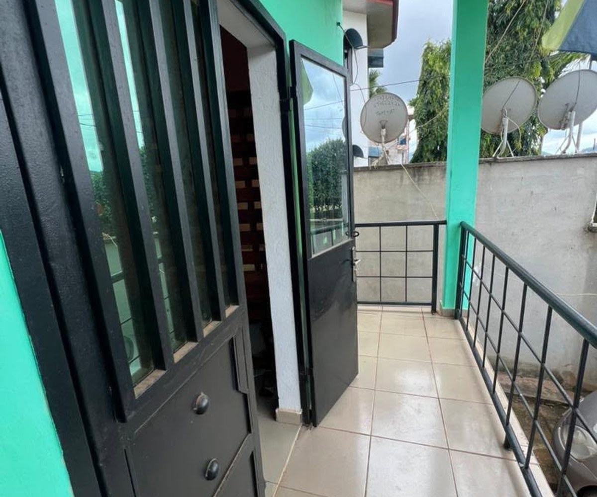 Appartement à louer Mendong