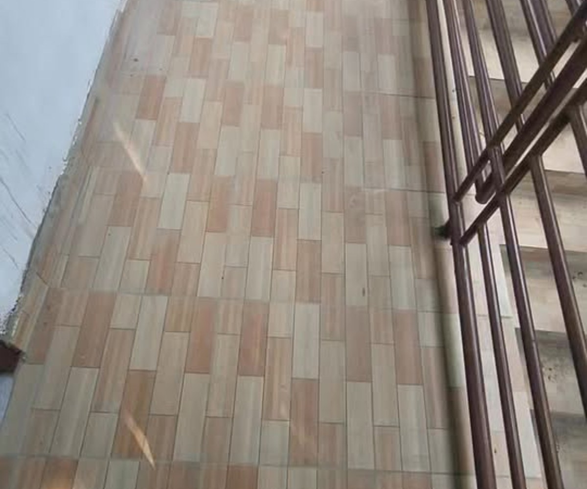 Chambre moderne à PK13, Douala