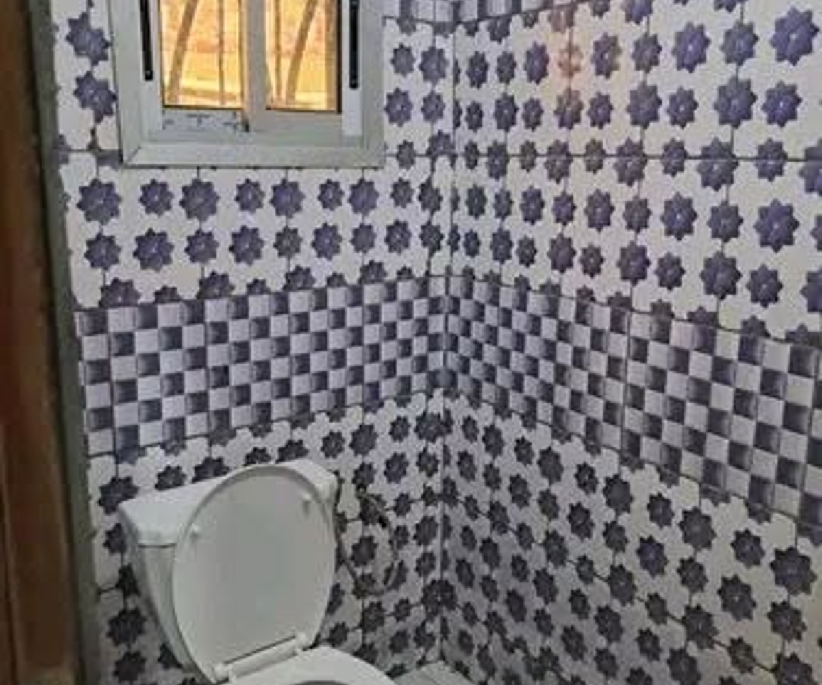 Appartement moderne à louer à Logbaba – 2 chambres, 80 000 FCFA/mois