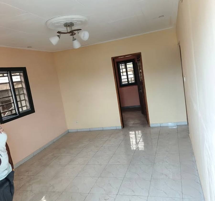 Appartement moderne à louer – Ndokoti, Douala