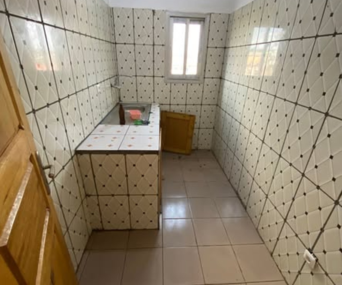 Appartement 2 chambres - Nkolmesseng