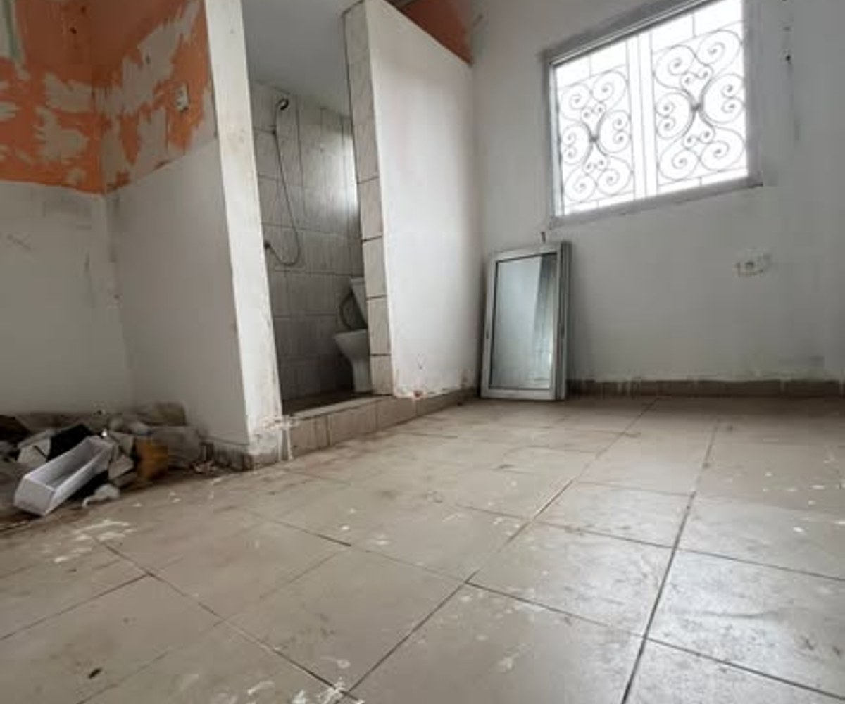 Chambre moderne à louer - Ange Raphaël, Douala