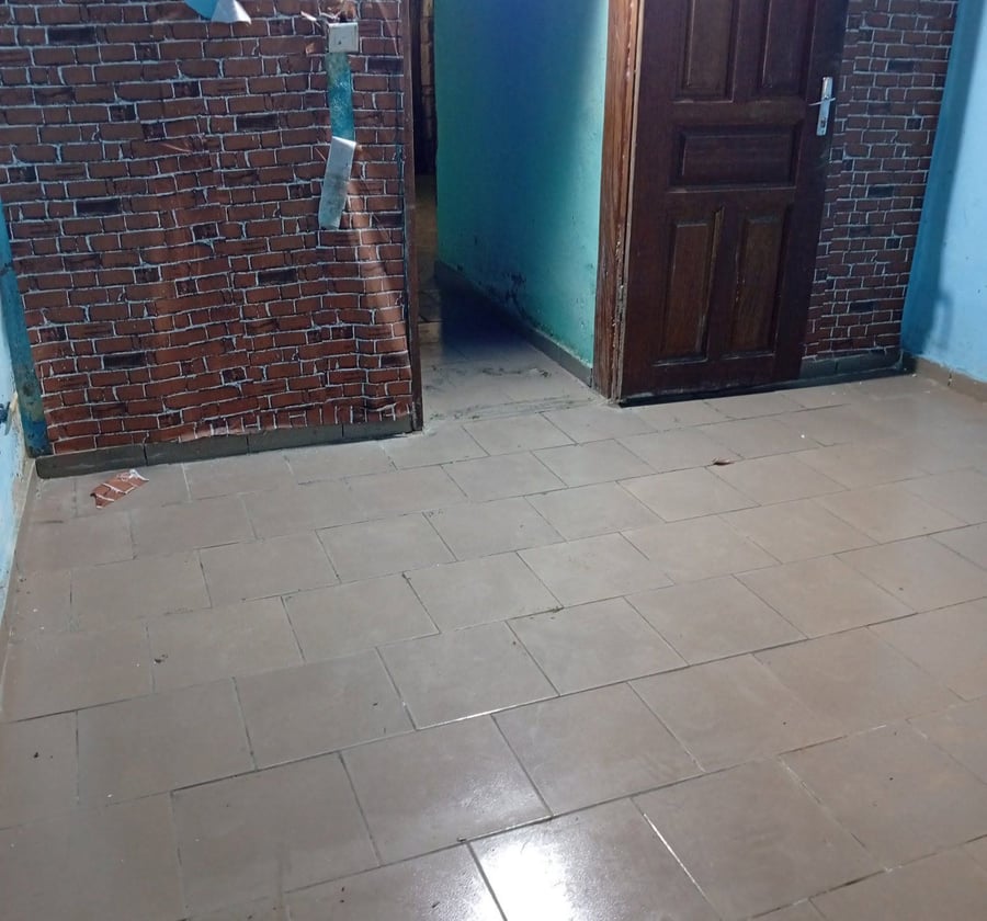 Studio moderne à louer au PK12, Douala