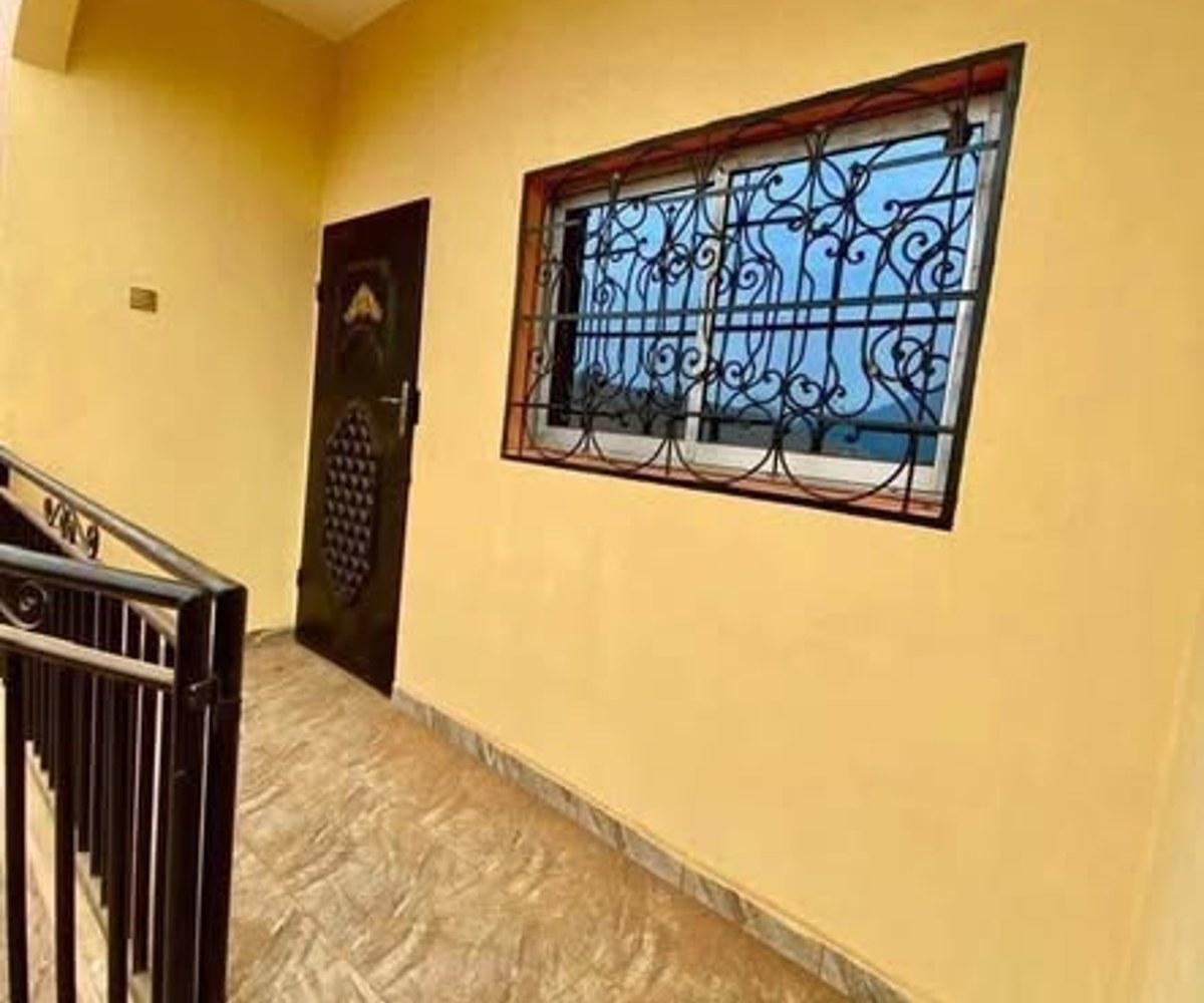 Studio moderne à Mendong Abega