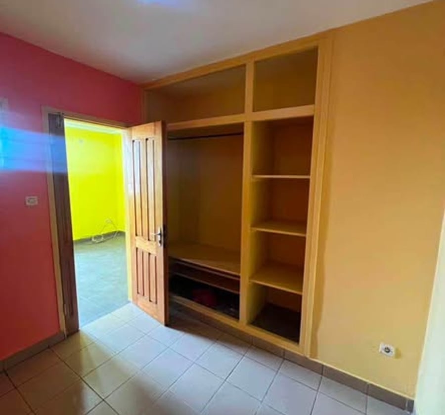 Studio moderne à Nsimeyong