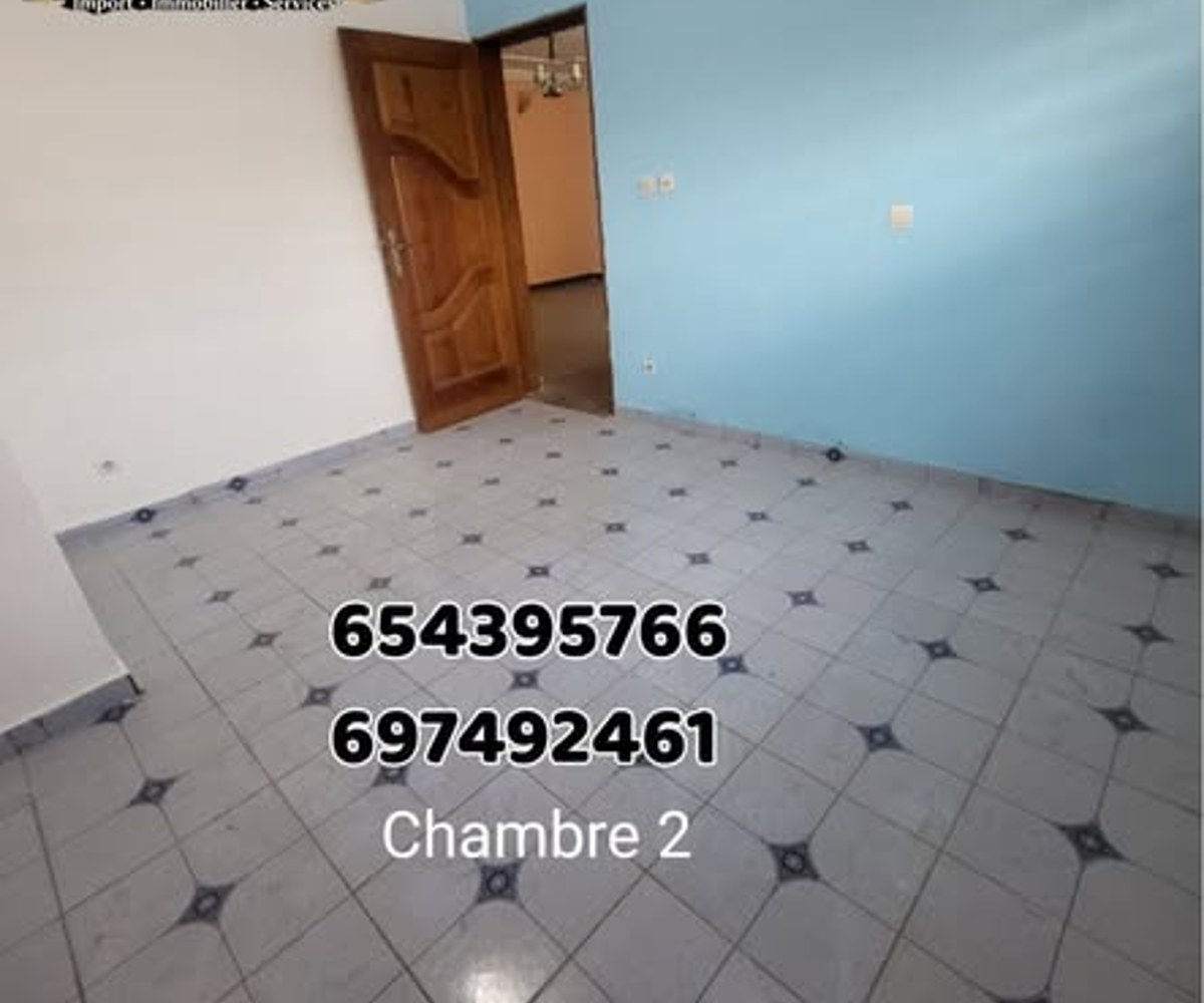 Appartement moderne à PK12, Douala