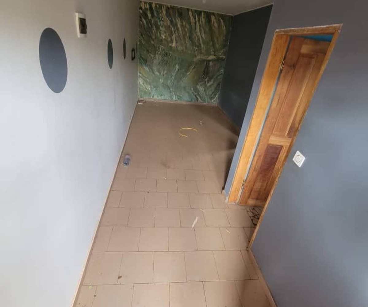 Appartement à louer - Éleveur, Yaoundé