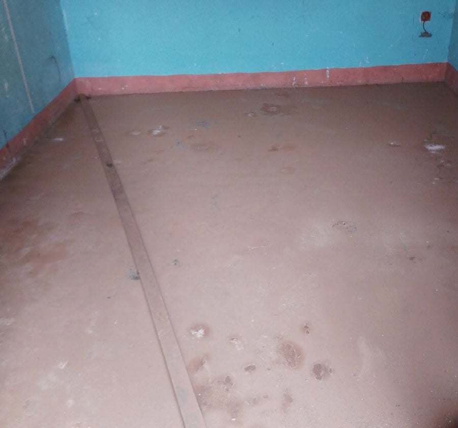 Boutique à louer - Yaoundé Emombo