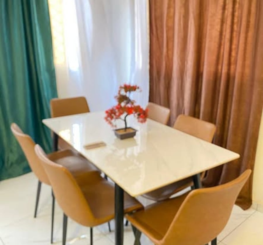 Chambre et studio meublés à Bastos – Yaoundé