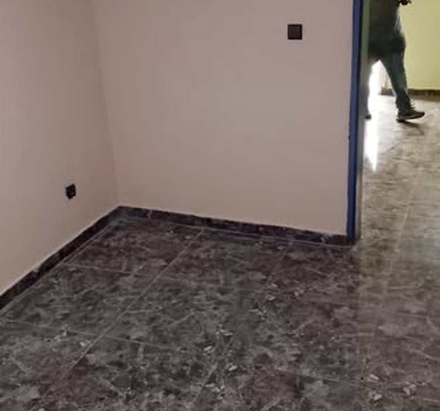Chambre moderne à louer à Akwa Nord