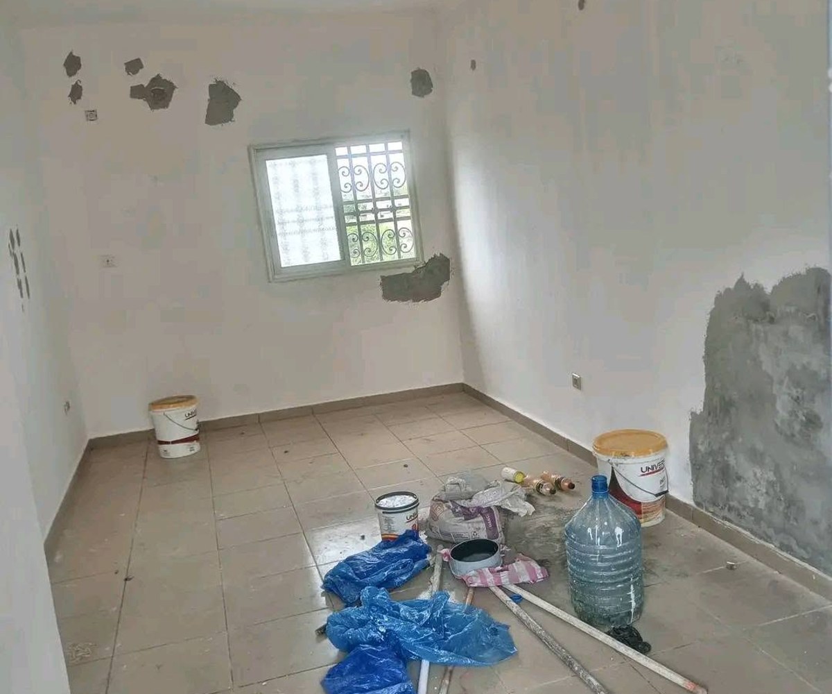 Studio moderne à louer à Ndogpassi 2