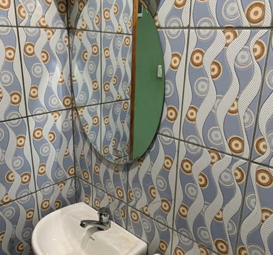 Chambre Moderne à Nkoabang